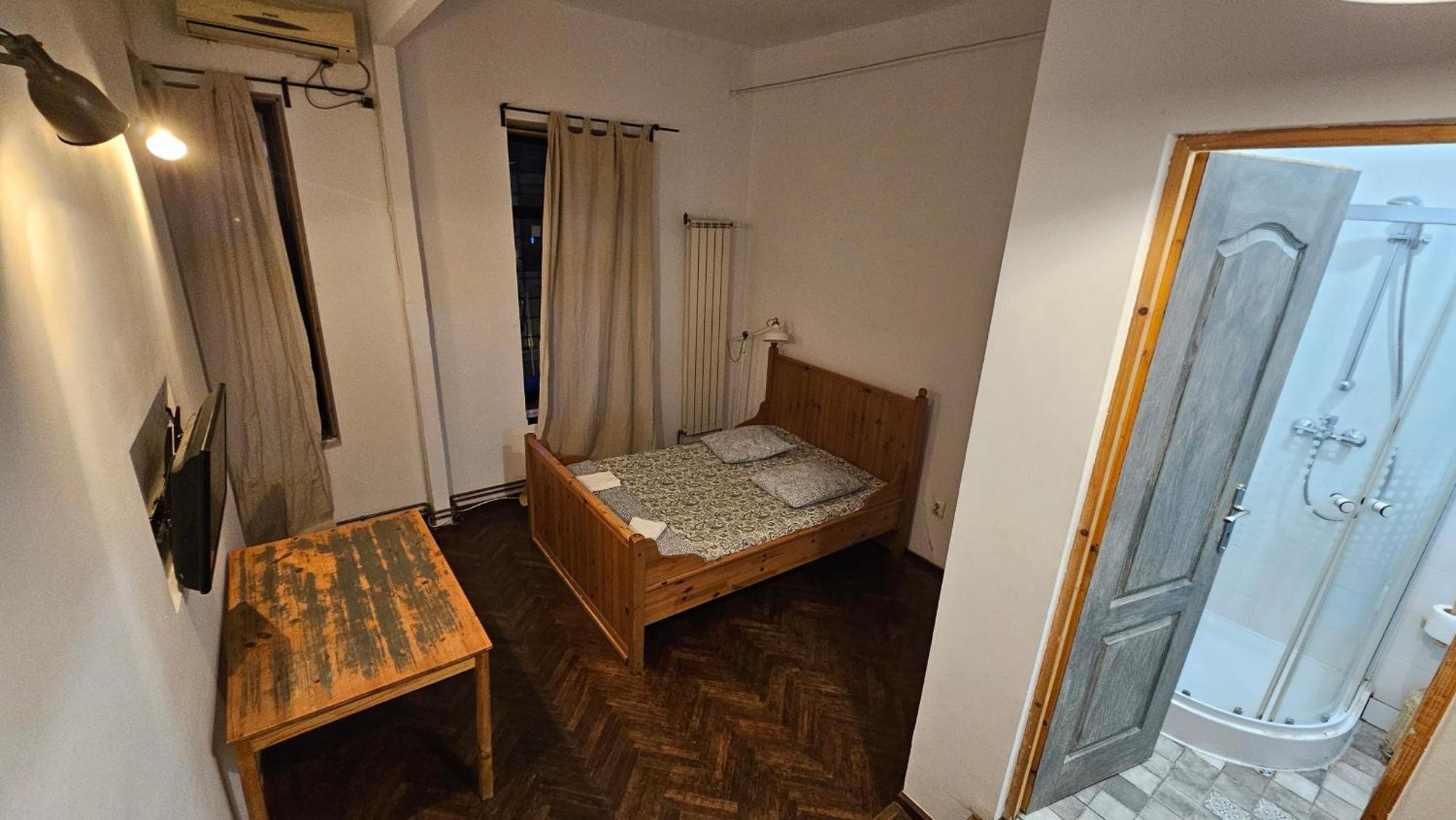 Homestay Victoriei54you Bucharest