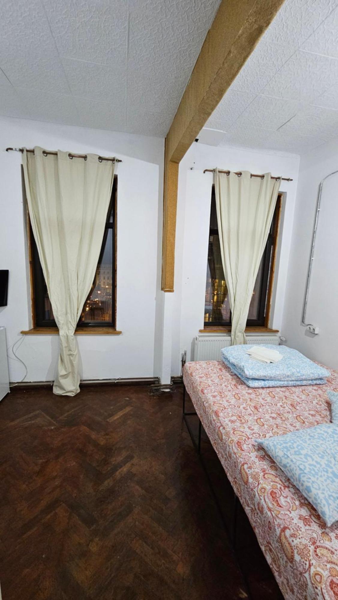Homestay Victoriei54you Bucharest